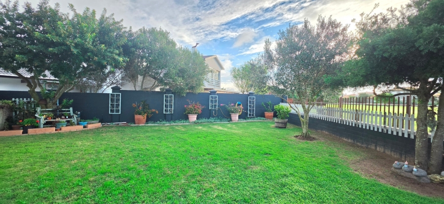 4 Bedroom Property for Sale in Country Club Western Cape